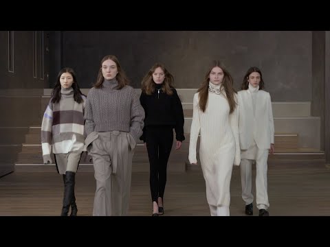 Simona Marziali - MRZ Fall/Winter 2021 Runway Show | Milan Fashion Week | VRAI Magazine