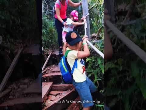Quebrada de los Cuervos.      Santi y Familia "Rumbos que encuentran"