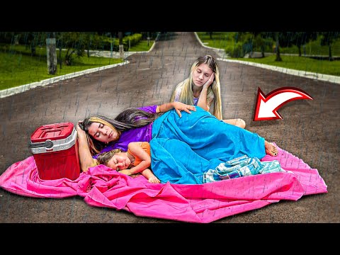 MY LITTLE SISTER AND I HAD TO SLEEP ON THE STREET!! *very sad