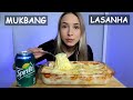 ASMR COMENDO LASANHA GIGANTE COM MUUUITO QUEIJO Sons De Mastigação