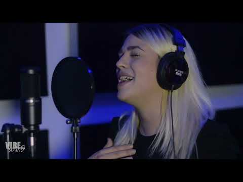 Emilija Velemir- Zbog tebe-Hanka Paldum (cover)