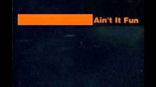 Ain't it fun (the dead boys - guns n' roses) the guitass