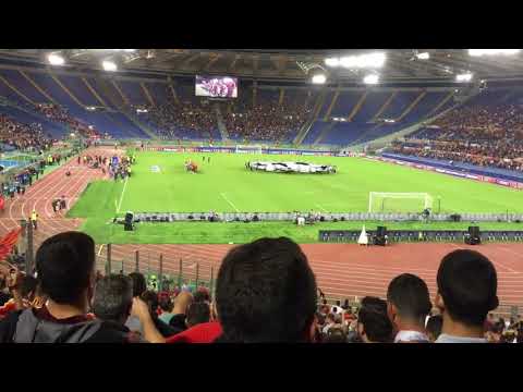 Estadio olímpico de Roma. Curva Sud Roma vs Atletico de Madrid