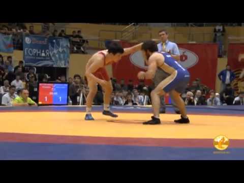 57 кг: Виктор Лебедев (Якутия) - Исмаил Мусукаев (Дагестан)