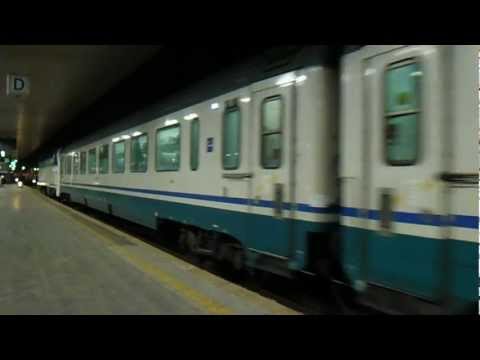 E403.019 in partenza con l' IC 596 Roma Termini - Firenze S.Maria Novella