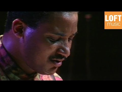 Gonzalo Rubalcaba Quartet: Besame Mucho (Consuelo Velázquez/Sunny Skylar)