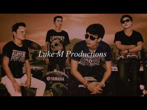 Chubby - Sanksi Band Lyrics Video