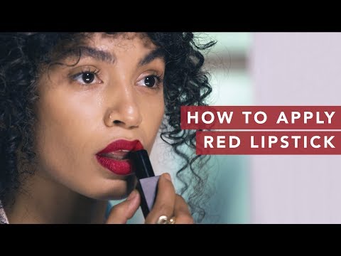 How To Apply Lipstick, With Sophia Roe