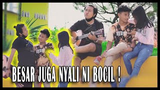 Download lagu 🔴THE SONG THAT KIDS ARE DATING IN THE PARK! THE ENDING IS NOT GOOD! | PRANK INDONESIA mp3