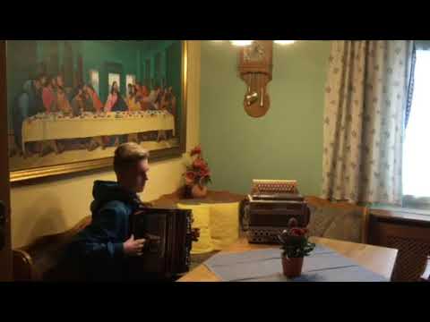 Dominik Loinig 15 Jahre - Festtag im Dorf