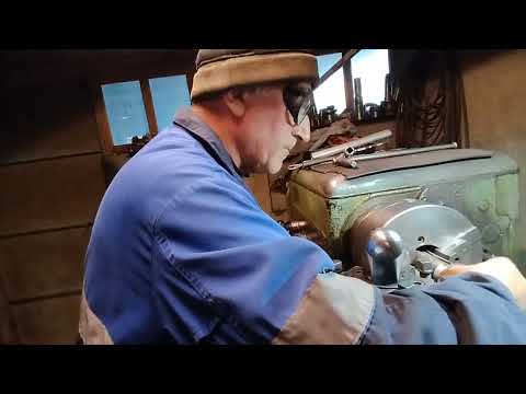 QƏBƏLƏ  VƏNDAM  TOKAR  İLVAR