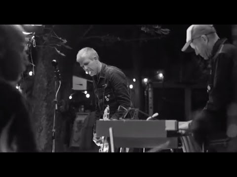 g.rag/zelig implosion deluxxe /// massive angriff