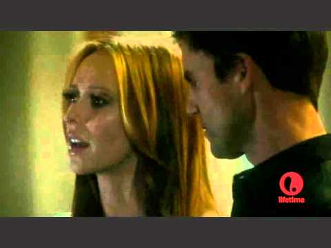 Riley and Evan KISS! (the client list 1x09)