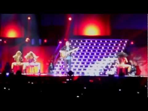 James Arthur - Sexy and I know it - LIVE