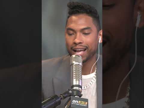 He don’t need no auto tune 🙌 Miguel gets put on the spot and gets asked to sing adorn live
