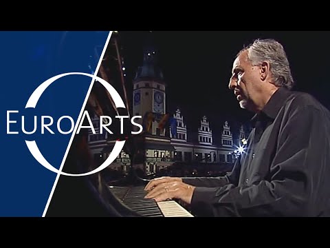 Bach - Fugue No. 5 in D major, "Well-Tempered Clavier" (Jacques Loussier Trio) | Part 3/24