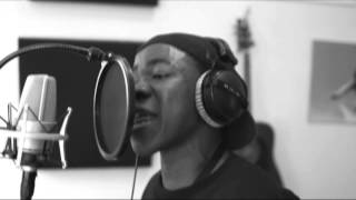 B-Light - Survival Of The Fittest Remix