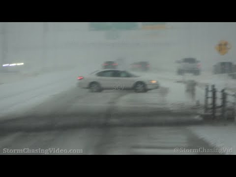 Spin Out  And Travel Headaches In Winter Storm, Des Moines, IA - 1/14/2022