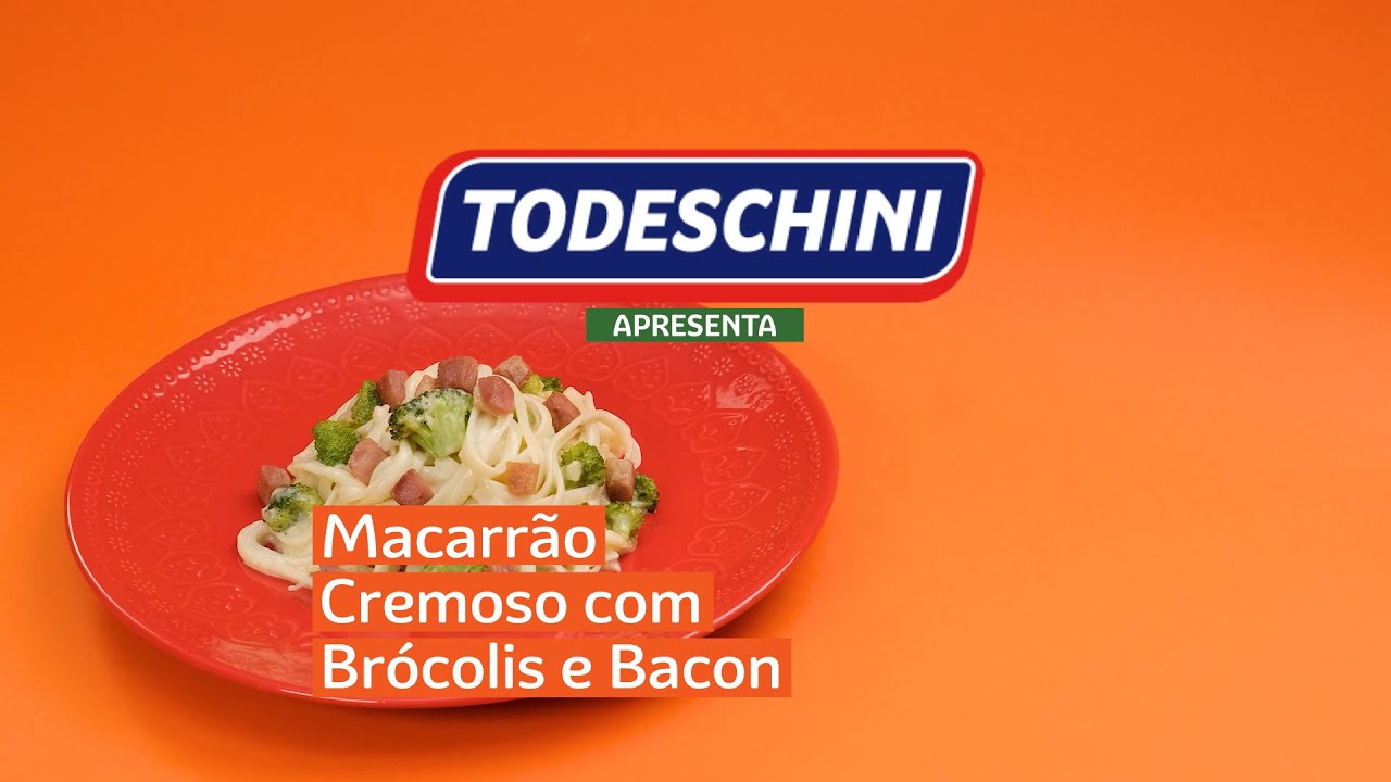 Macarrão Cremoso com Brócolis e Bacon