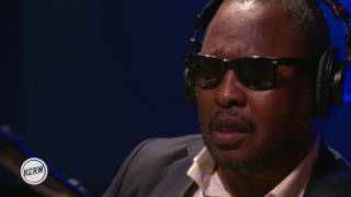 Amadou & Mariam performing "Filaou Bessame" Live on KCRW