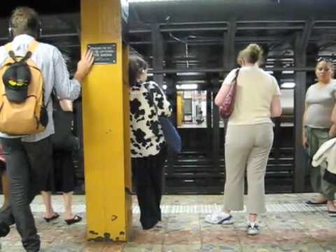 NEW YORK CITY - Franklin Street Station