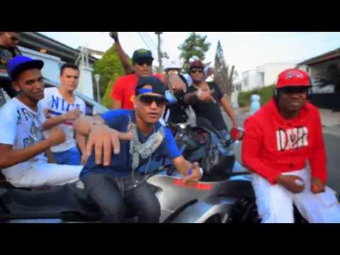 ELLA QUIERE UN CRIMINAL - JR LA FIRMA FT SON DE AK (VIDEO OFICIAl)