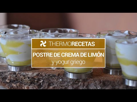 Postre de crema de limón y yogur griego