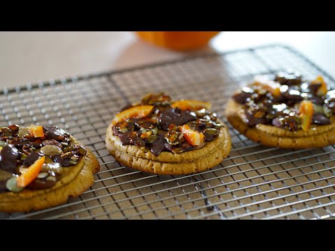 Giant Pumpkin Chocolate Cookies – Bruno Albouze