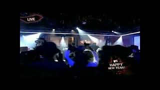 Good Charlotte - "Dance Floor Anthem" (Live @ Tila Tequila MTV New Years Eve 2007)