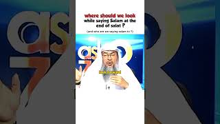 Download lagu what should we look at while saying Salam at the end of salat? || #islam #quran #allah #viralshort mp3
