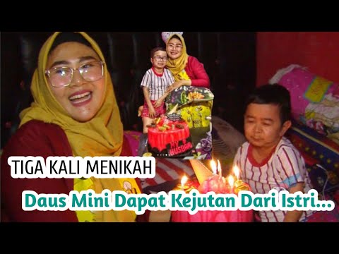 TIGA KALI MENIKAH DAUS MINI DAPAT KEJUTAN DARI