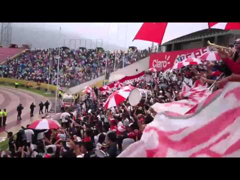 "Yo te dare" Barra: Muerte Blanca &bull; Club: LDU