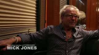Foreigner - Official Juke Box Hero (Mick Jones & Kelly Hansen Interviews)