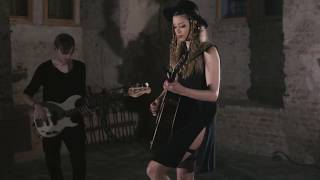 Yamaha Guitars Live Session: Simonne Jones | Runaways