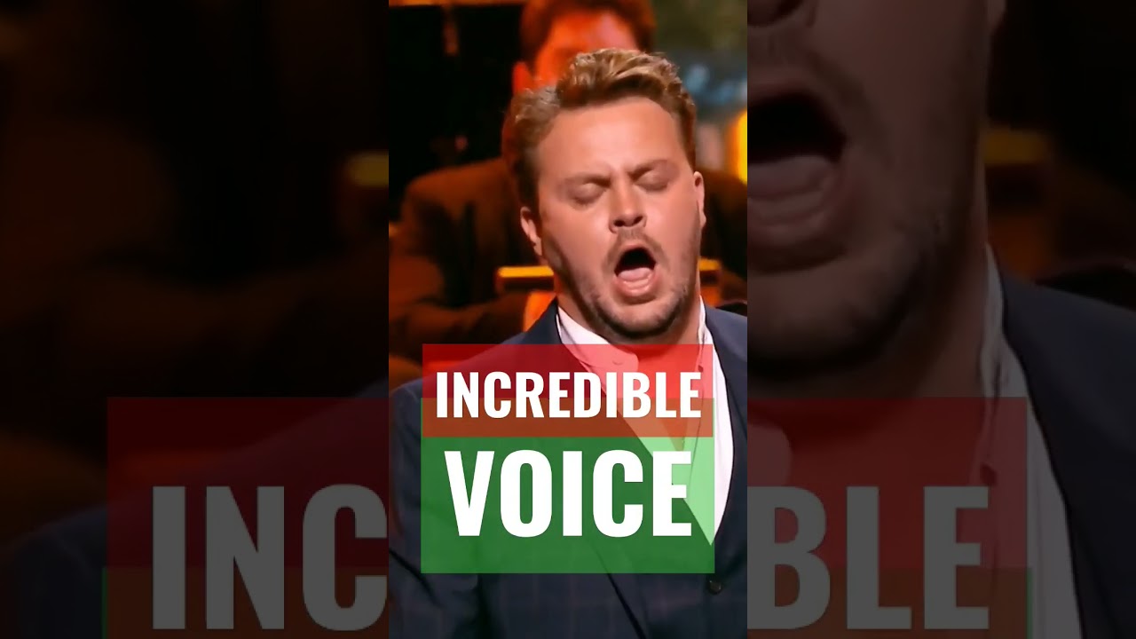 Best tenor singer in the world !