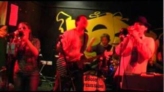 Disco&#39;s Out (Murder&#39;s In) - Blow My Mind