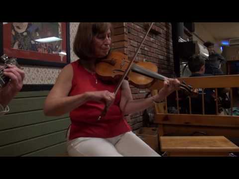 2016-06-04 Jam - Mable Vogt (funny clogging in background)