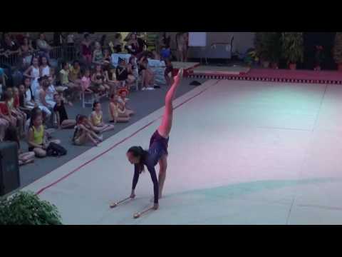 Lilia Joué massues juin16