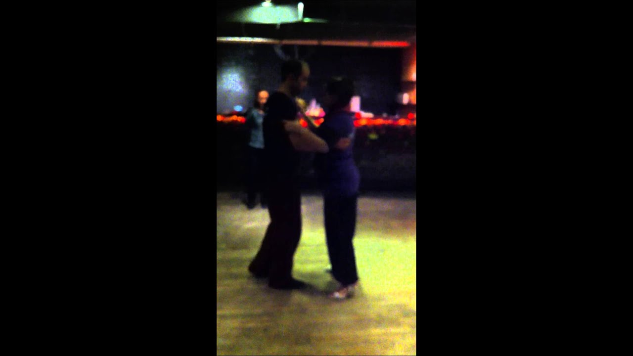 Tangokompaniet - Tango basics - crossed walking and back-ochos, Daniel Carlsson & Anna Sol