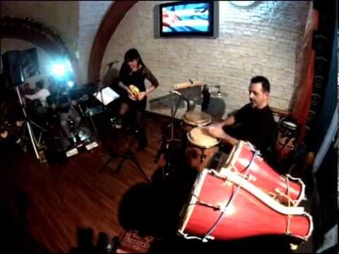Luca Mattioni solo bongò, batà drums and solo congas