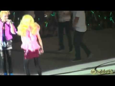 110910 SHINee Key SOLO Duo WITH Pretty Taemin @ SHINee World Concert in Singapore