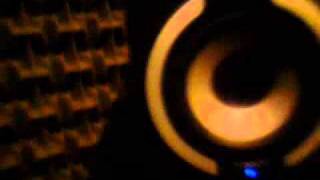 Video thumbnail for "Tutorial Monitores de Estudio Tannoy Reveal 501A" by Gasti Locutor