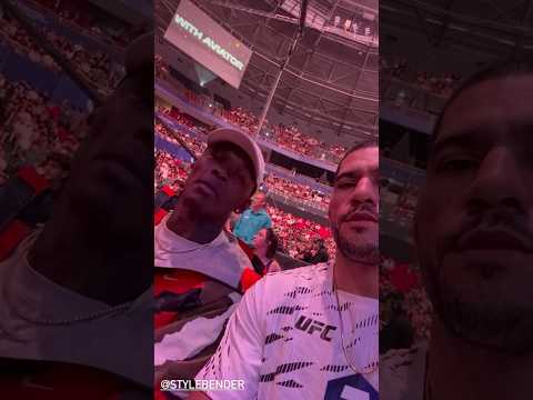 🗿🥷 ALEX PEREIRA SITS BESIDE ISRAEL ADESANYA AT UFC 312
