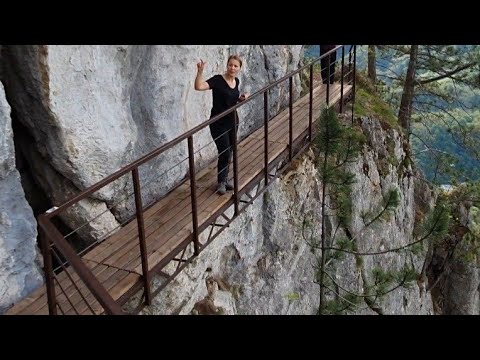 Puntea Veche de sub Crucea Alba / HERCULANE