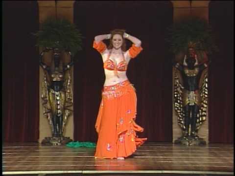 Yeli Performing Basbousa at Ya Halla 2009