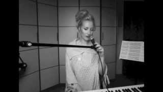DASHA ( Keys &amp; Vocals) SONIC ELEGANCE