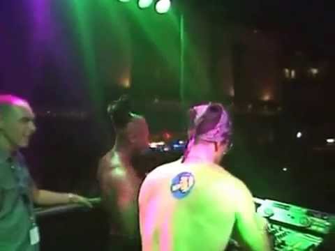 Floorfilla Lve At Pulsedriver Birthday Party mpg 1