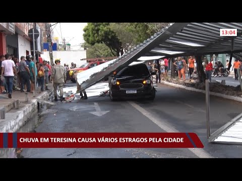 Chuva em Teresina causa vaÌrios estragos pela cidade 16 09 2021