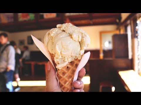 download lagu mp3 mp4 Cream Puffs San Francisco, download lagu Cream Puffs San Francisco gratis, unduh video klip Cream Puffs San Francisco