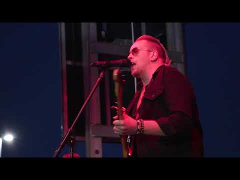 download lagu mp3 mp4 Neon Music Management, download lagu Neon Music Management gratis, unduh video klip Neon Music Management